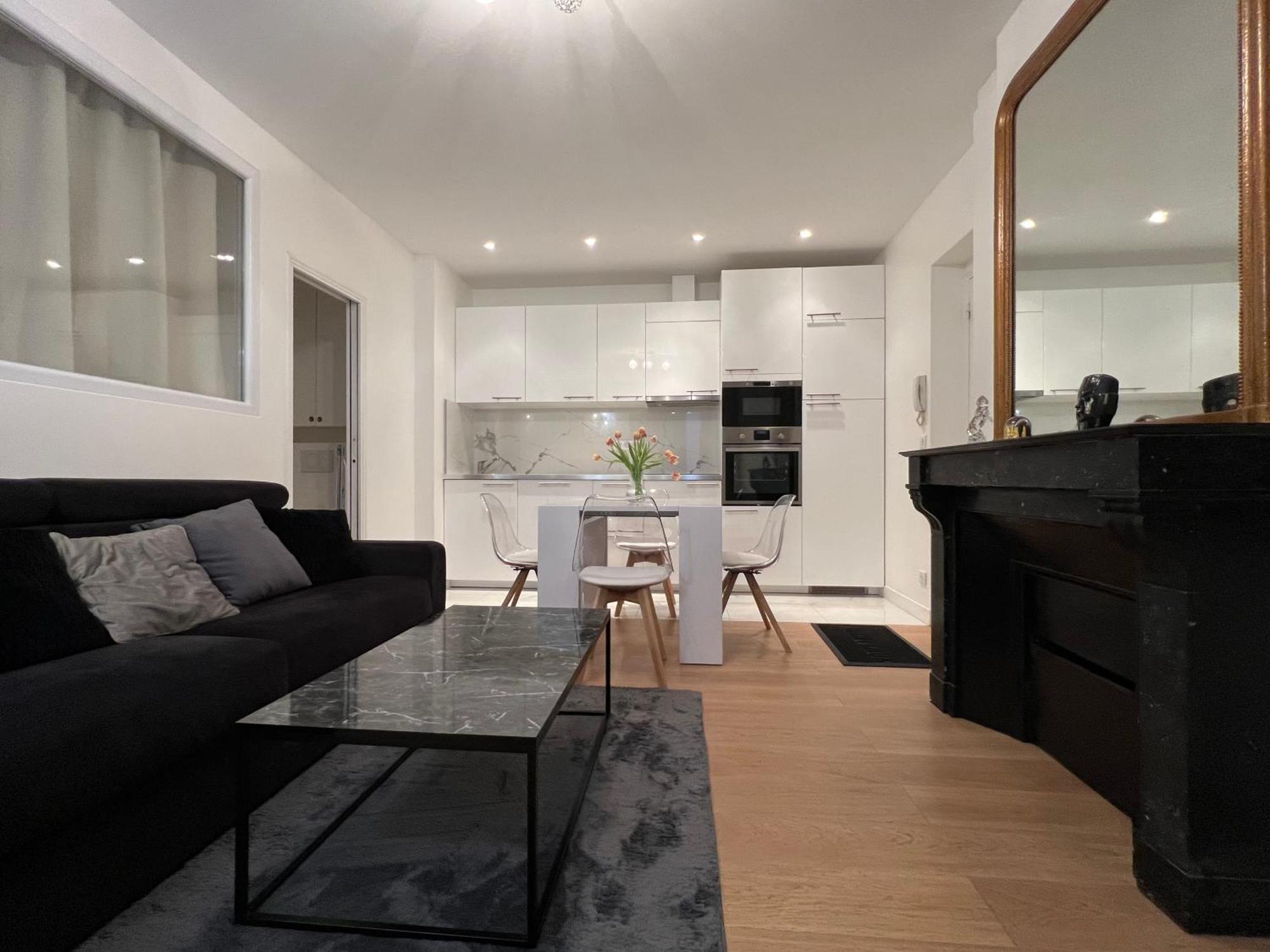 Luxury Appartment, Champs Elysees, Neuf ! Παρίσι Εξωτερικό φωτογραφία